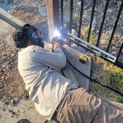 Avatar for JR Iron & Fence Repair