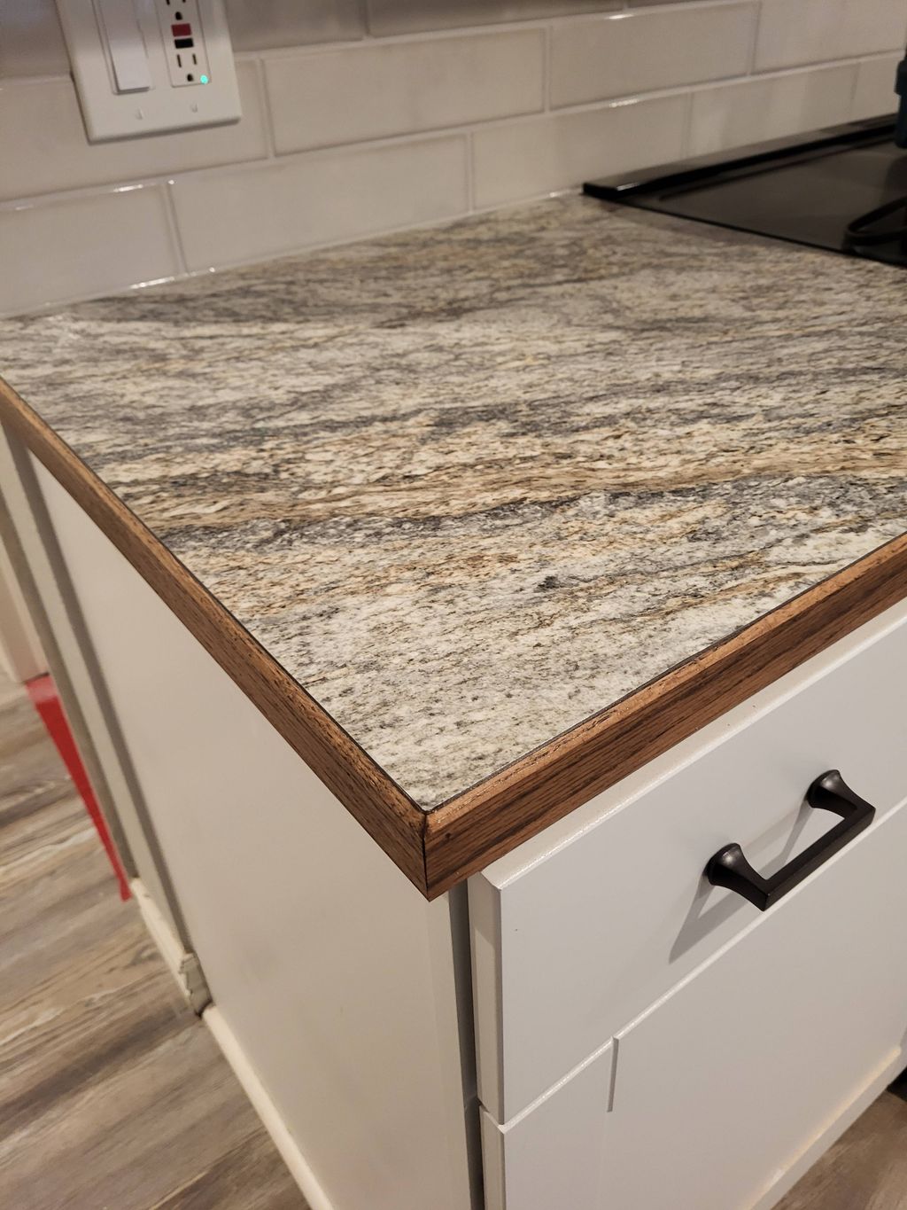 CUSTOM TOP WITH OAK EDGE