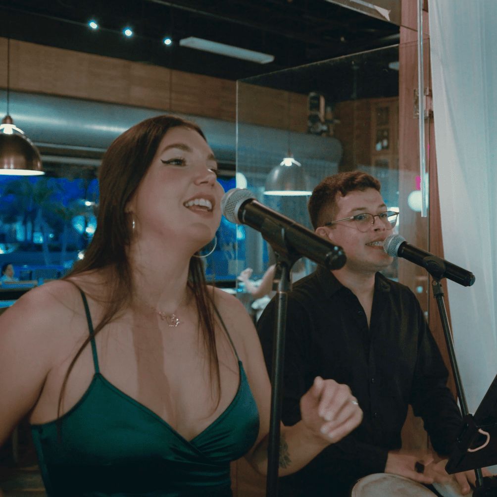 Cenit Latin Duo