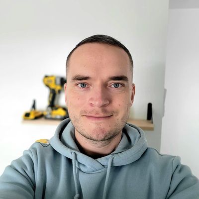 Avatar for Dennis Pro.