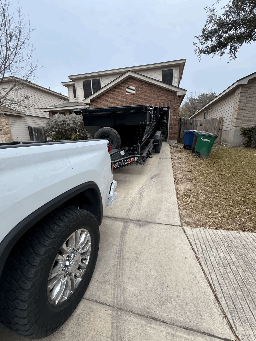 We provide hauling service as well