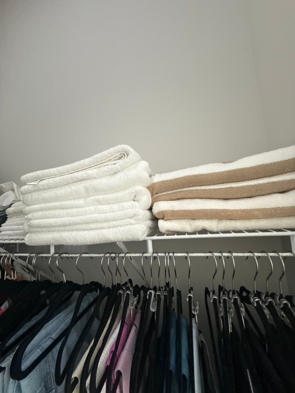 We offer wash and fold / laundry services 