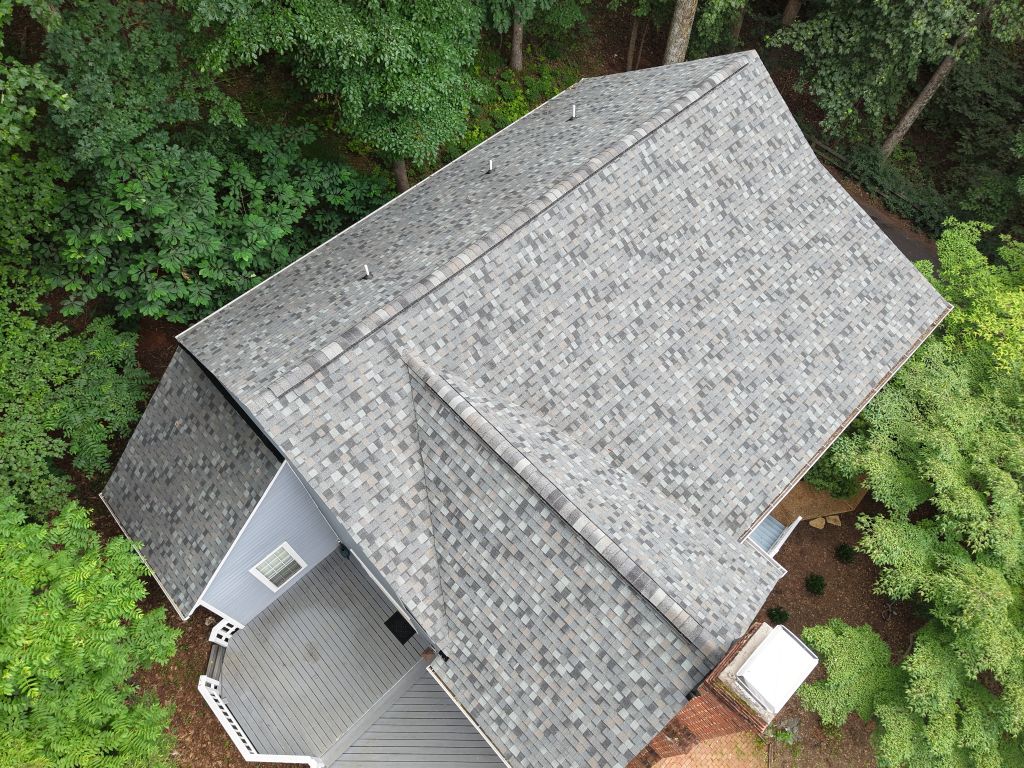 Roof replacement in Charlottesville, VA 22911.