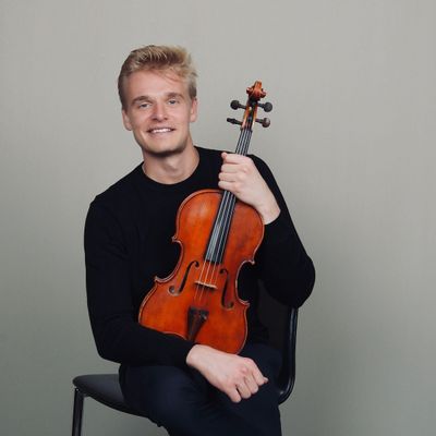Avatar for Peter Dudek- Juilliard Violist