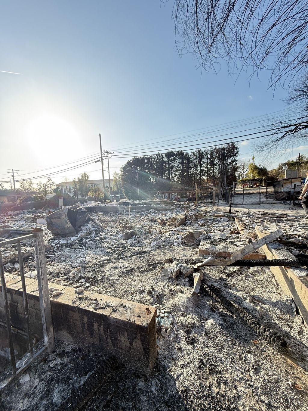Altadena Fire Recovery Clean Up 