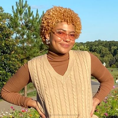 Avatar for Smiles & Scrubs