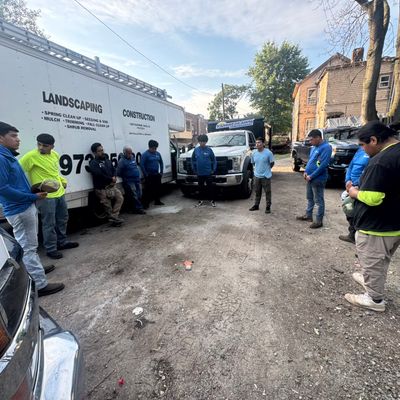 Avatar for Ramirez Lawn Maintenance LLC