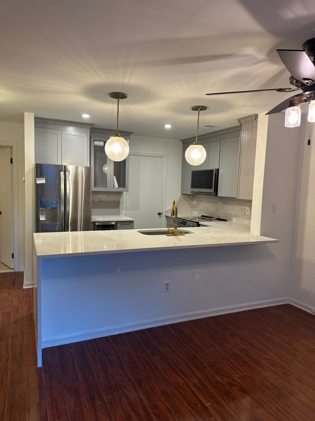 Kitchen remodeling 