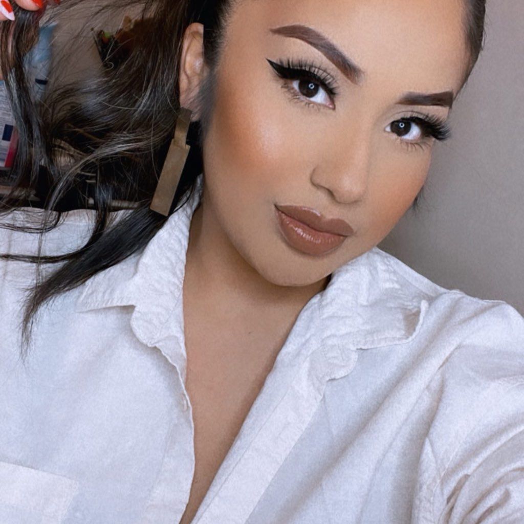 MAKEUPBYMARICRUZ_