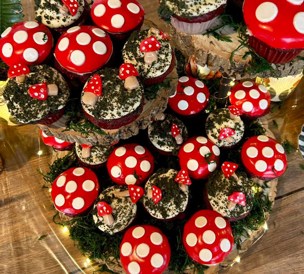 The most adorable mushroom cupcakes courtesy of Ch