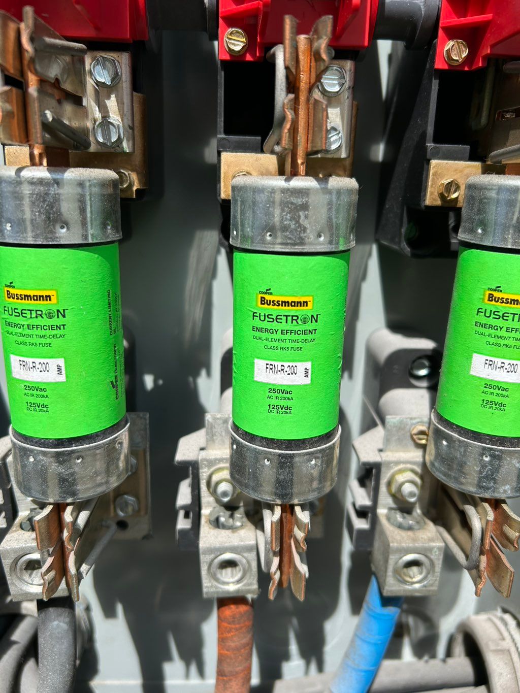 Replacement of 3Phase Fuses