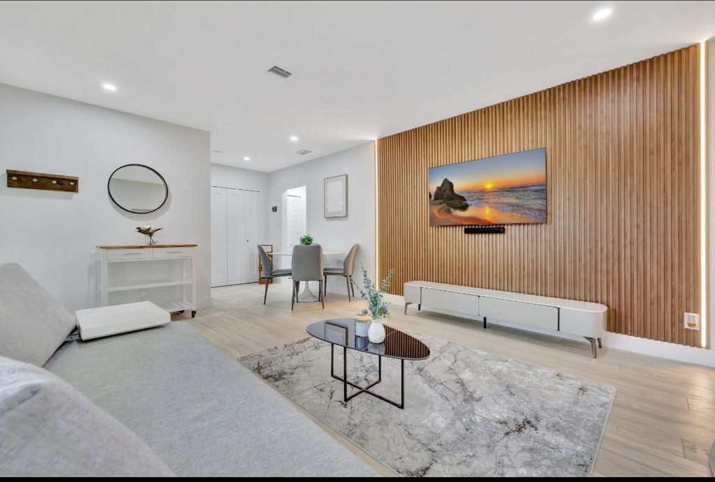 Complete Renovation of a Fort Lauderdale Fourplex
