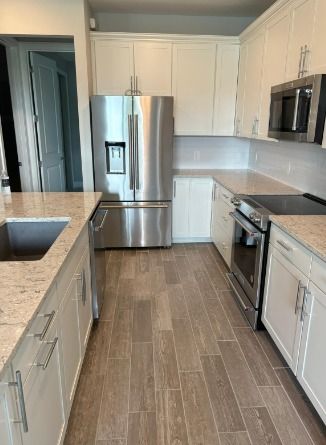 Deep cleaning kitchens and sinks in Fort Lauderdal