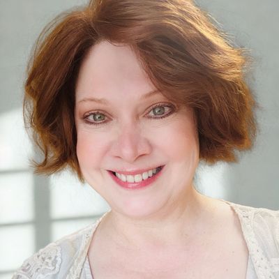 Avatar for Rev. Debi Young, The Wedding Room