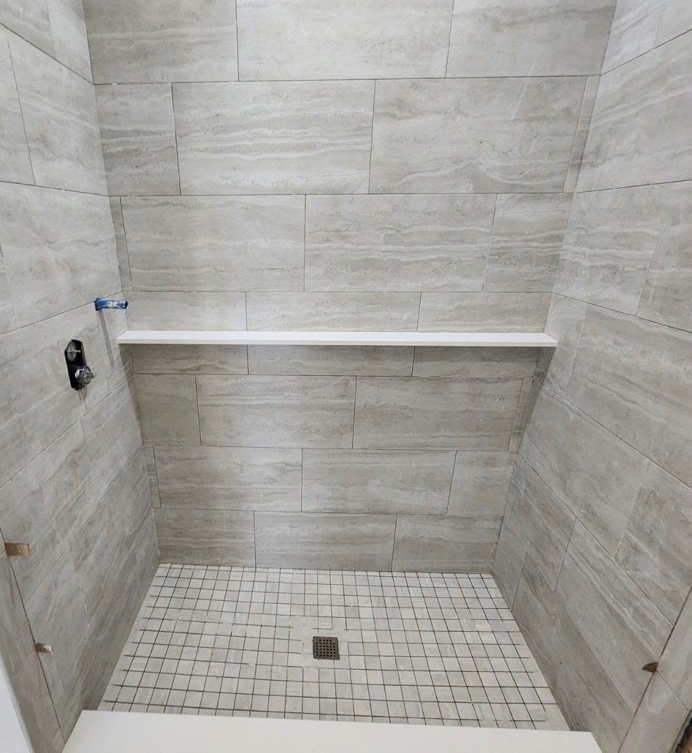 New bathroom tile 