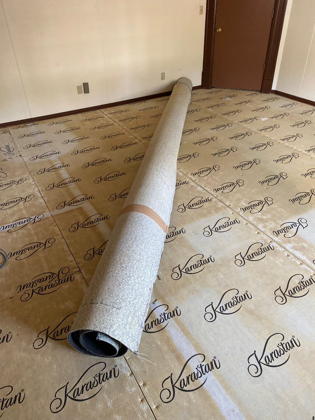 demo carpet