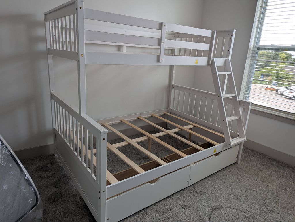 Bunk Bed 