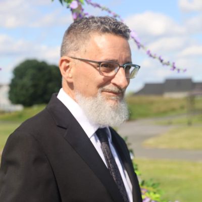 Avatar for Edward DeSilva, Wedding Officiant