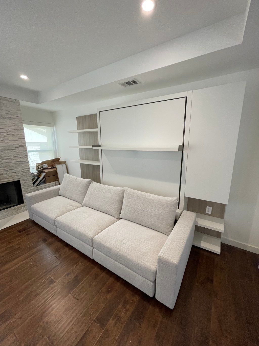Italian Murphy bed 🛏️ 