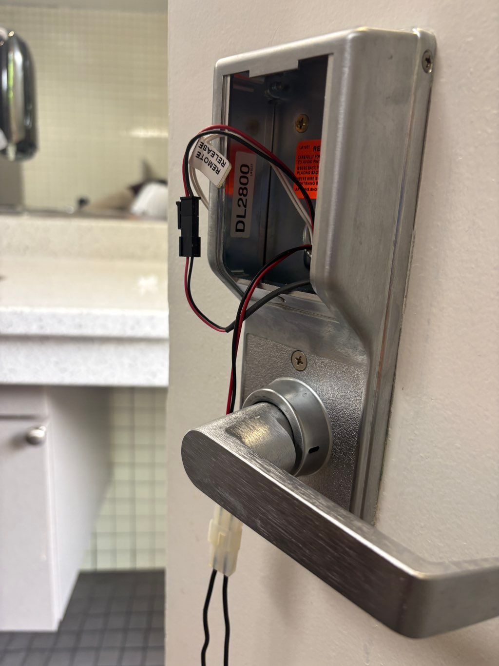 Trilogy lock. Resetting combination and programmin