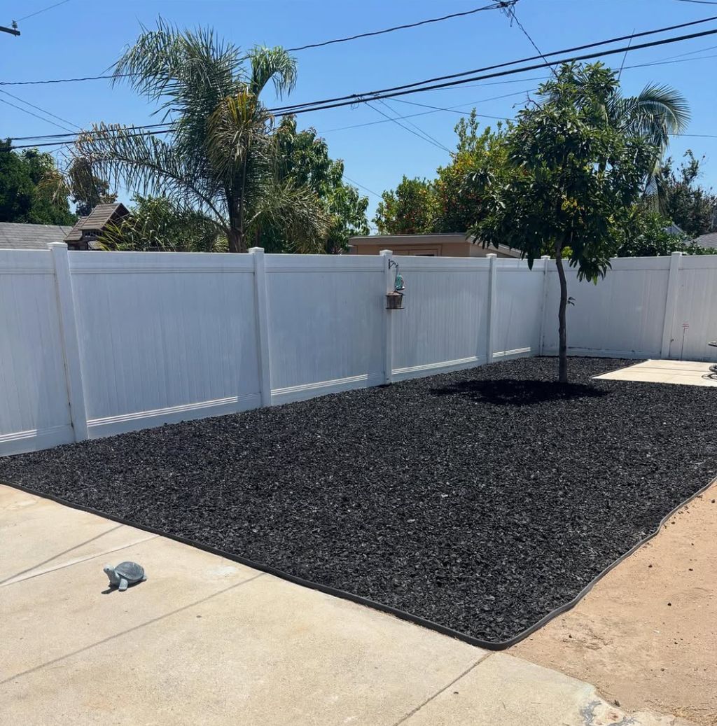 Rubber Mulch with glue