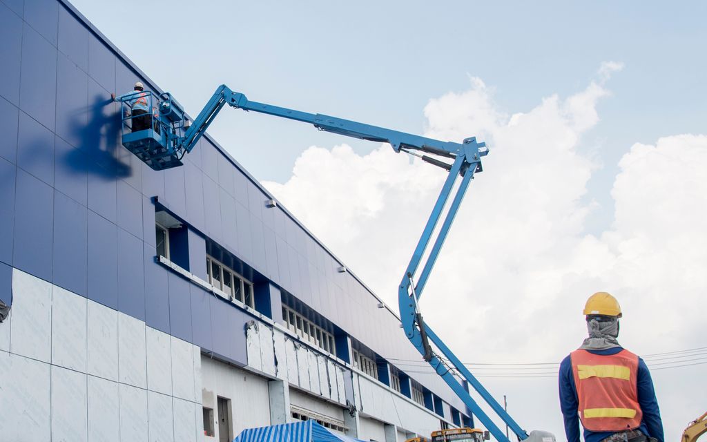 How much does aluminum siding cost?