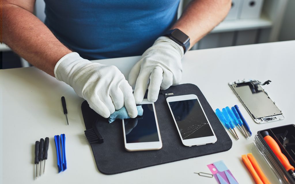 How much do Apple computer repairs cost?