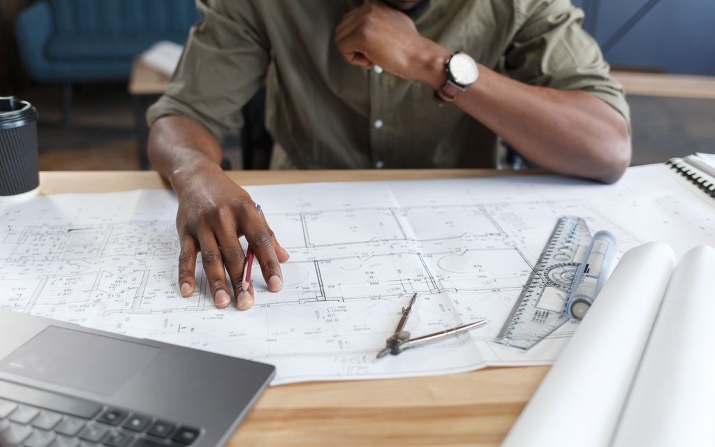 How much does it cost to hire an architect?