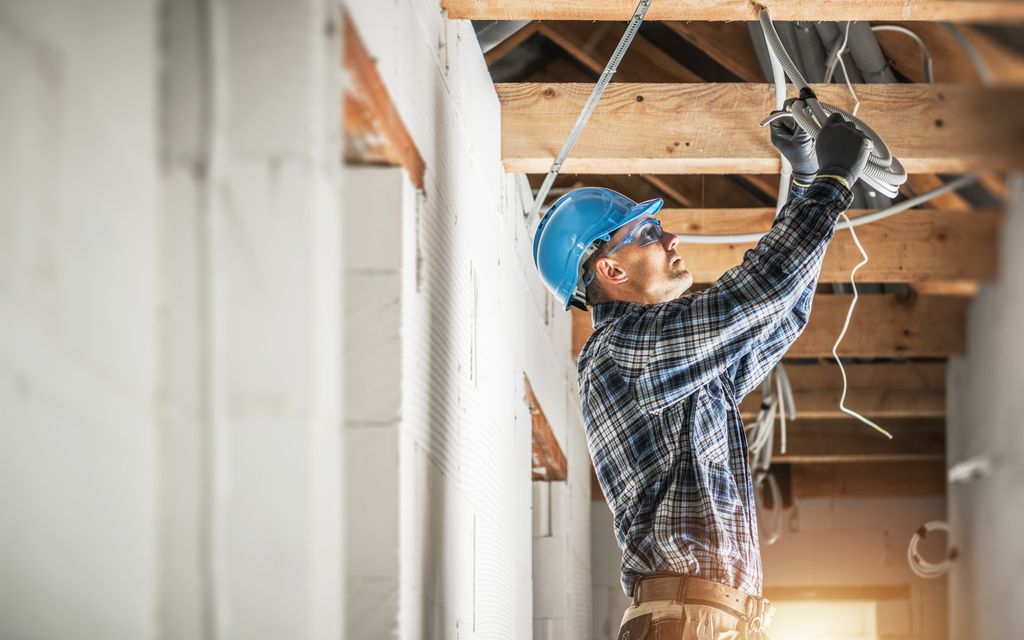 How much does it cost to rewire a house?