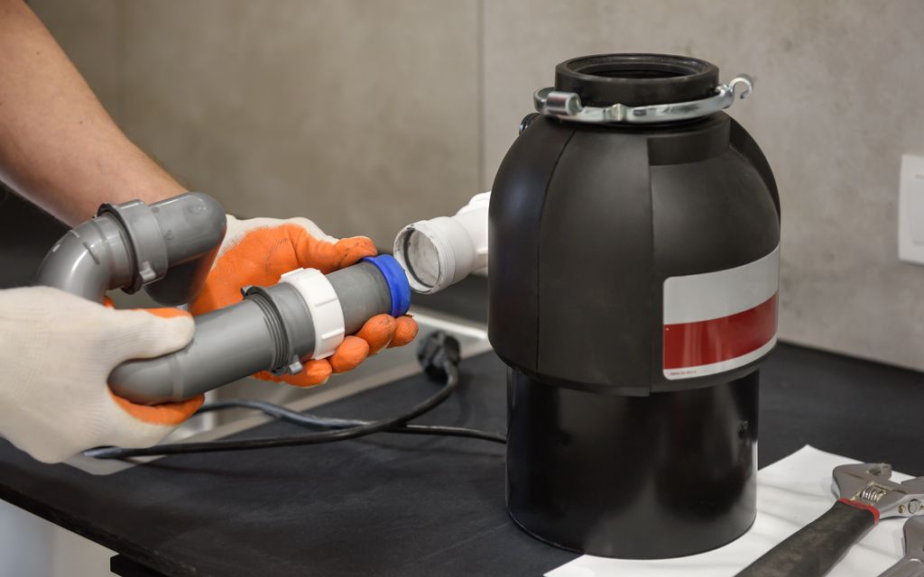 How much does it cost to fix a garbage disposal?