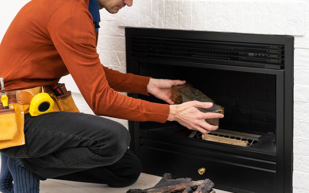How much does gas fireplace repair cost?
