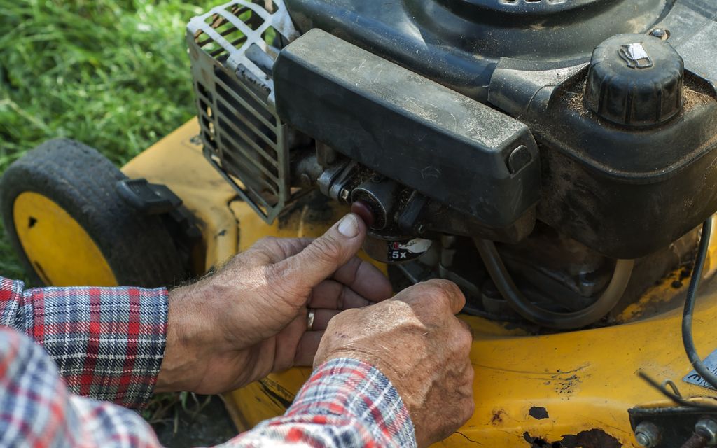 How much does it cost to fix a lawn mower?