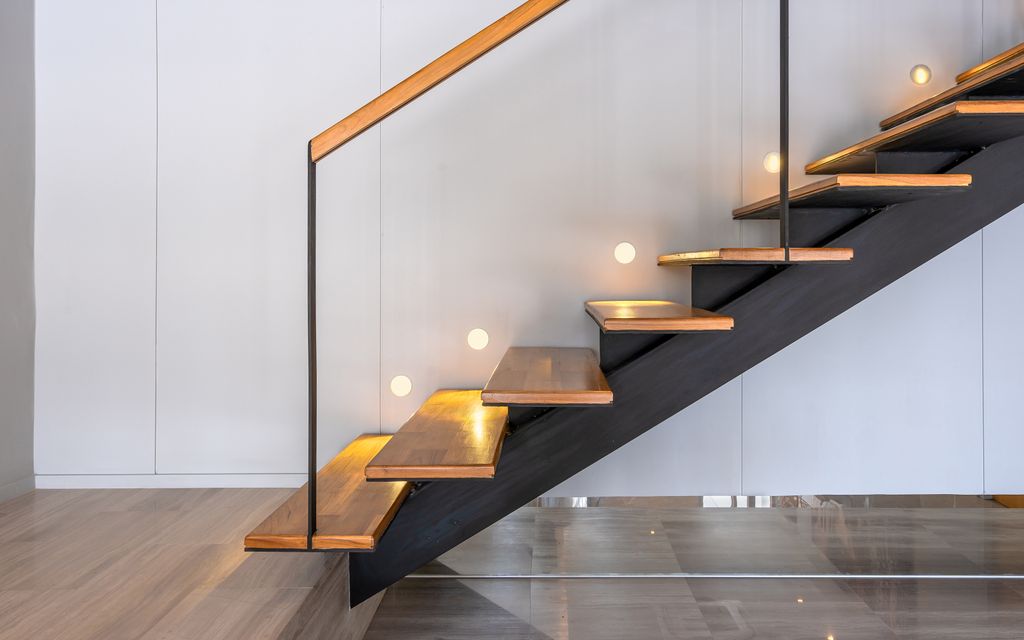 How much does a staircase remodel cost?