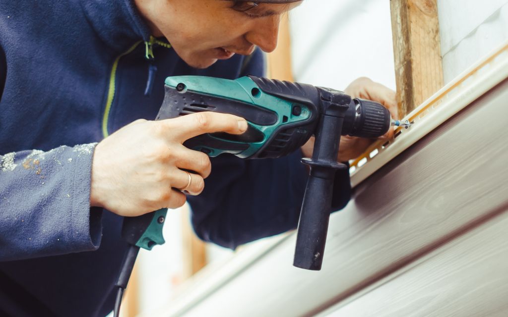 How much does vinyl siding cost?