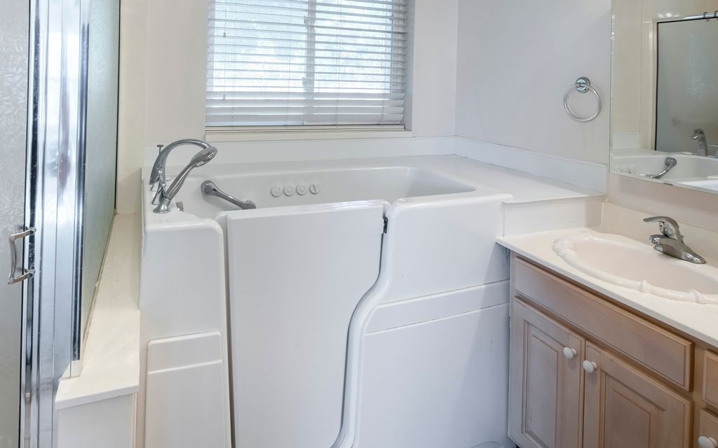 How much do walk-in tubs cost?