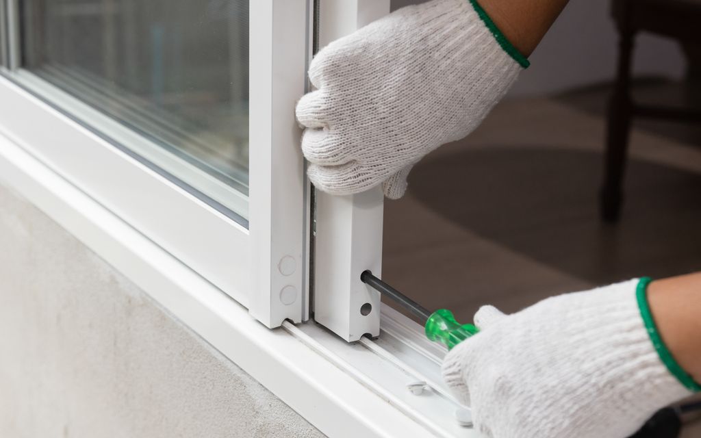 How much do window repairs cost?