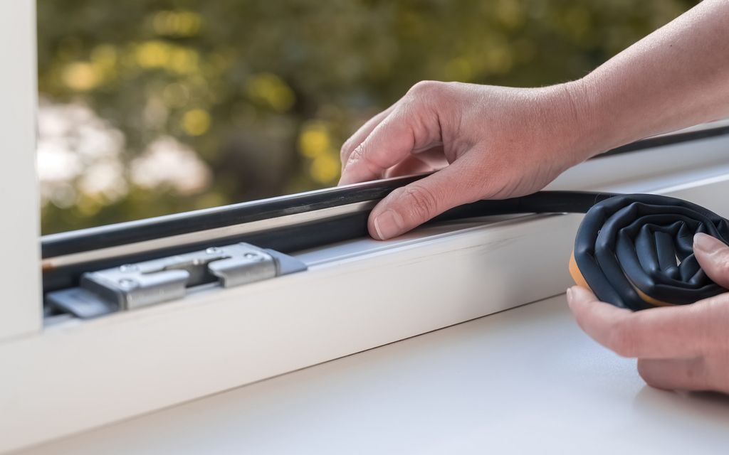 How much does it cost to repair a window seal?