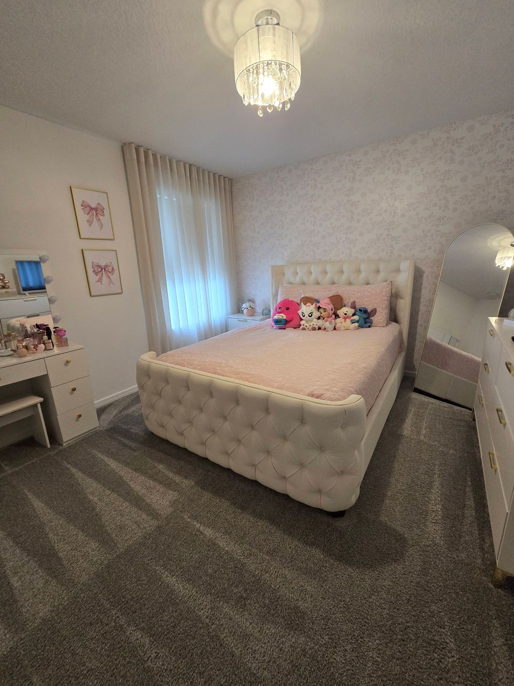 Clean, organized, and cozy space with the care of 