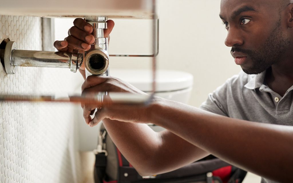 How much do emergency plumbers cost?