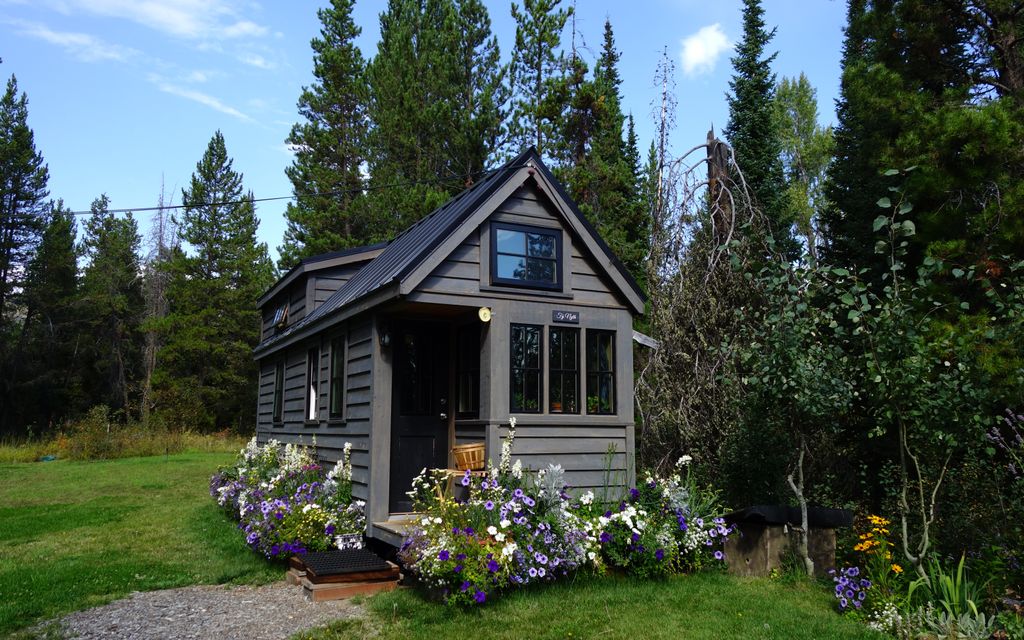 How much does a tiny house cost?