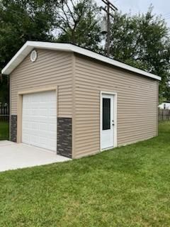 ONE CAR GARAGE BUILD