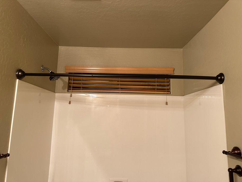 Before - This bathroom had the surround shower lin