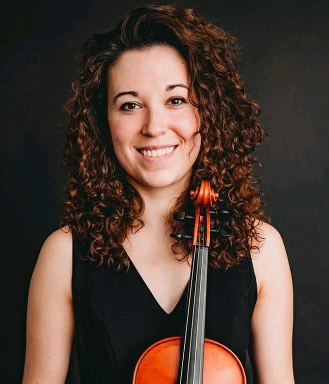 Amy Chryst, violin