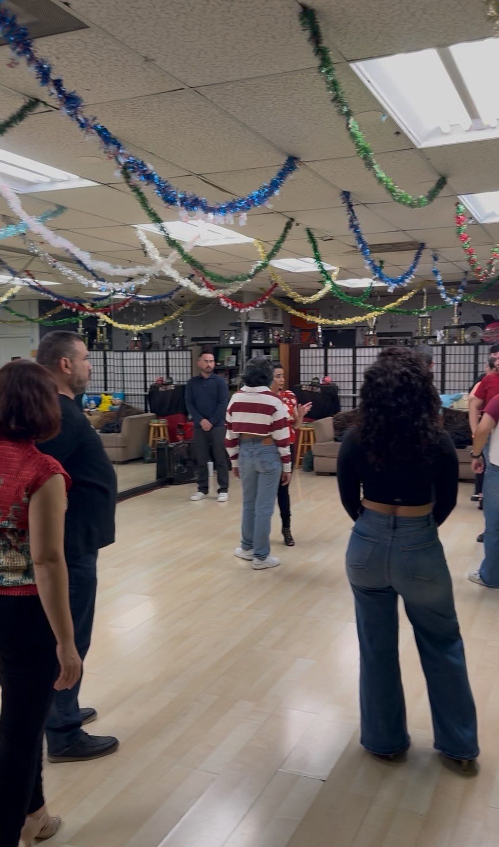 Beginner friendly salsa class. Focusing on listeni