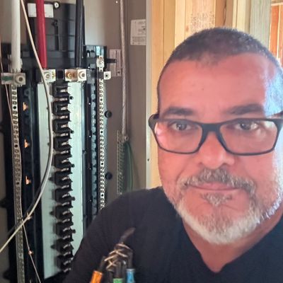 Avatar for Renos Electrical Solutions