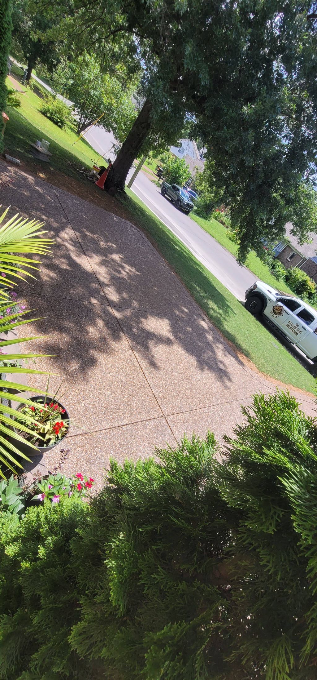 concrete driveway aggregate finish 