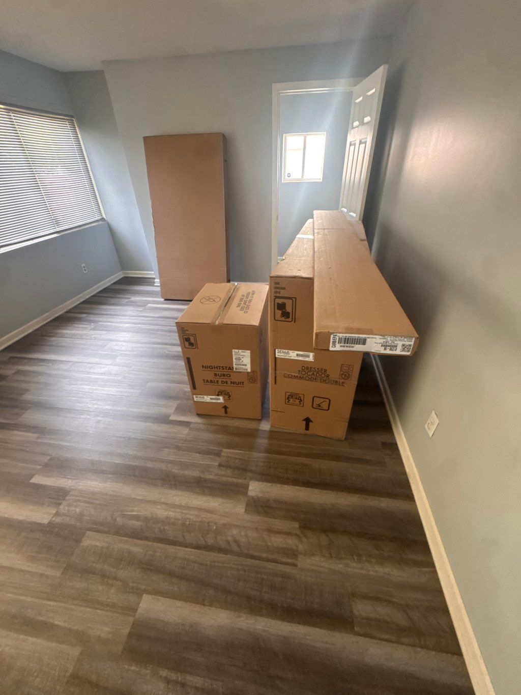 Furniture delivery 