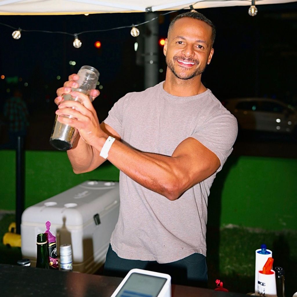 Black Tie Bartending