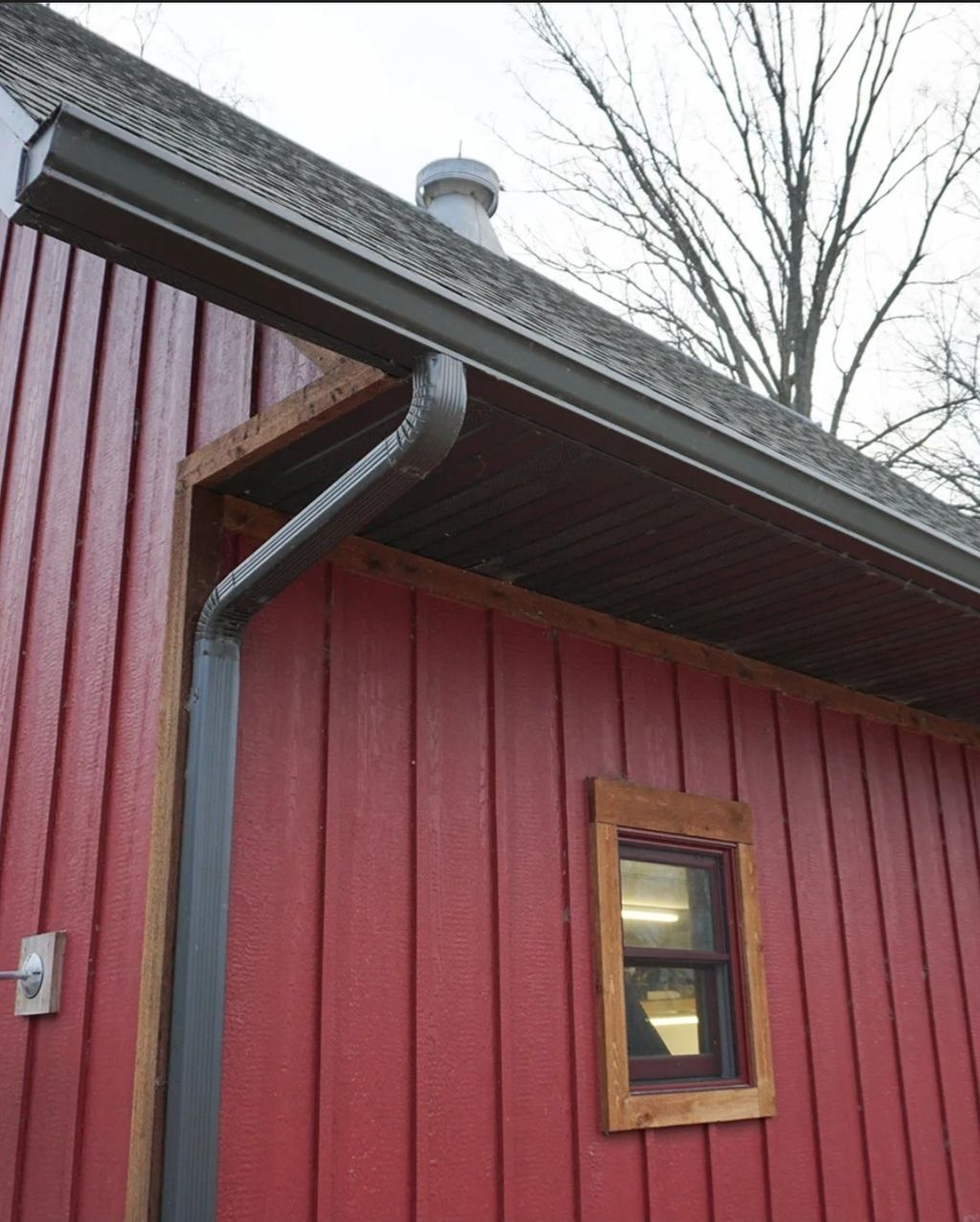6" seamless gutter (dark bronze)