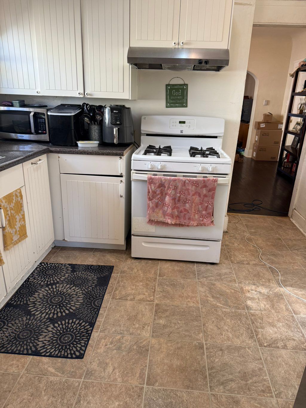Kitchen Clean - after